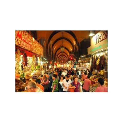 Spice Bazaar and 1.5-hour Boat Cruise